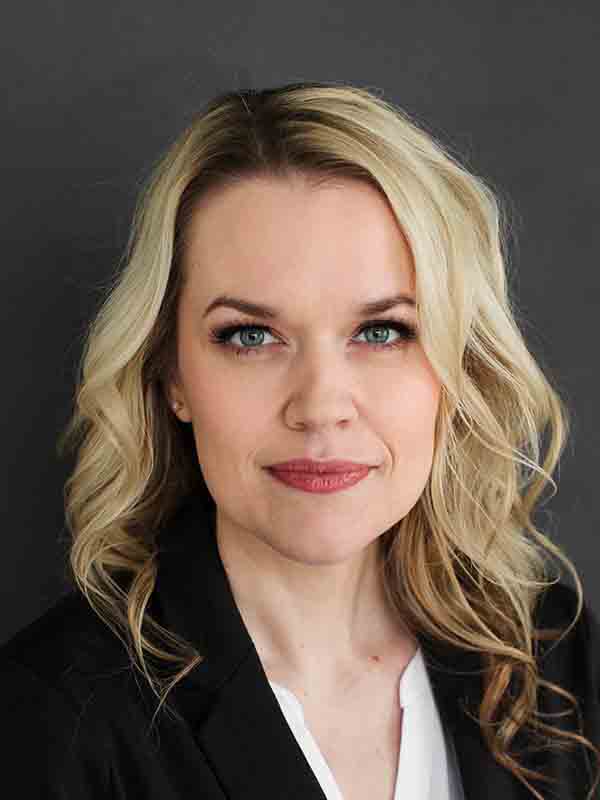 Libby Mollard N’05, GS’16