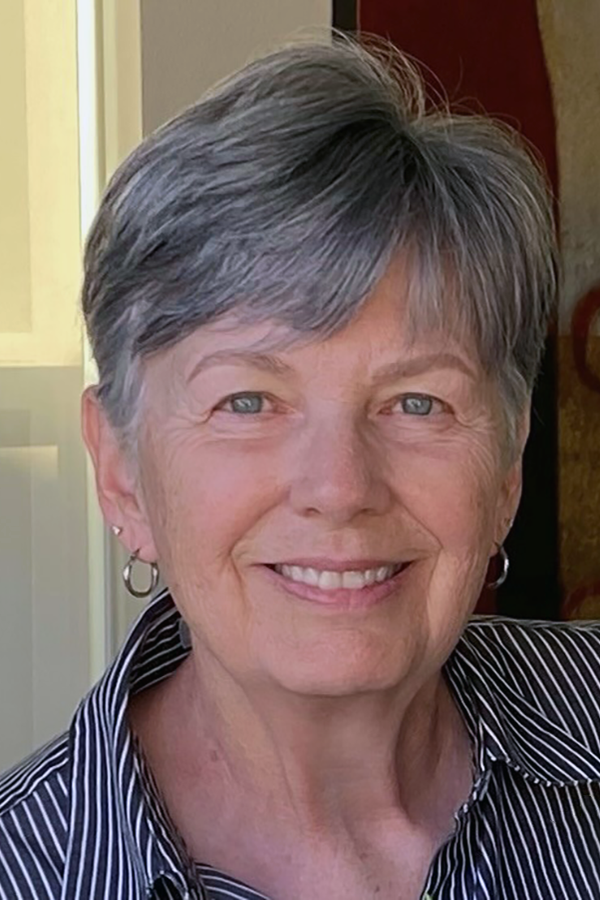 Desiray Bailey, MD ‘75
