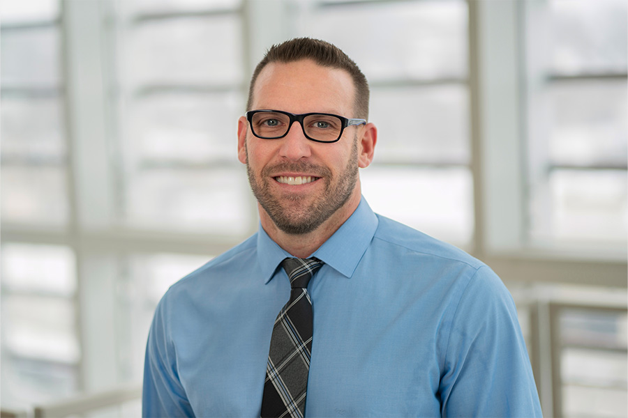 Corey Ritchie, CRNA, headshot