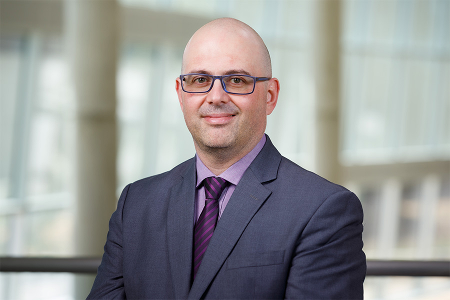 Rafael Arsky Lombardi, MD, headshot