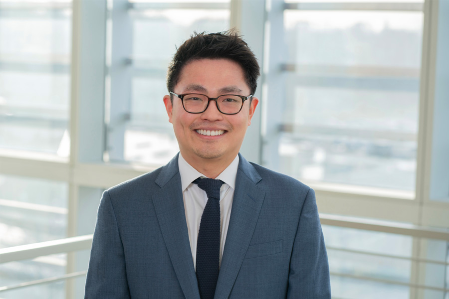 Richard Chen, MD, headshot in professional attire.