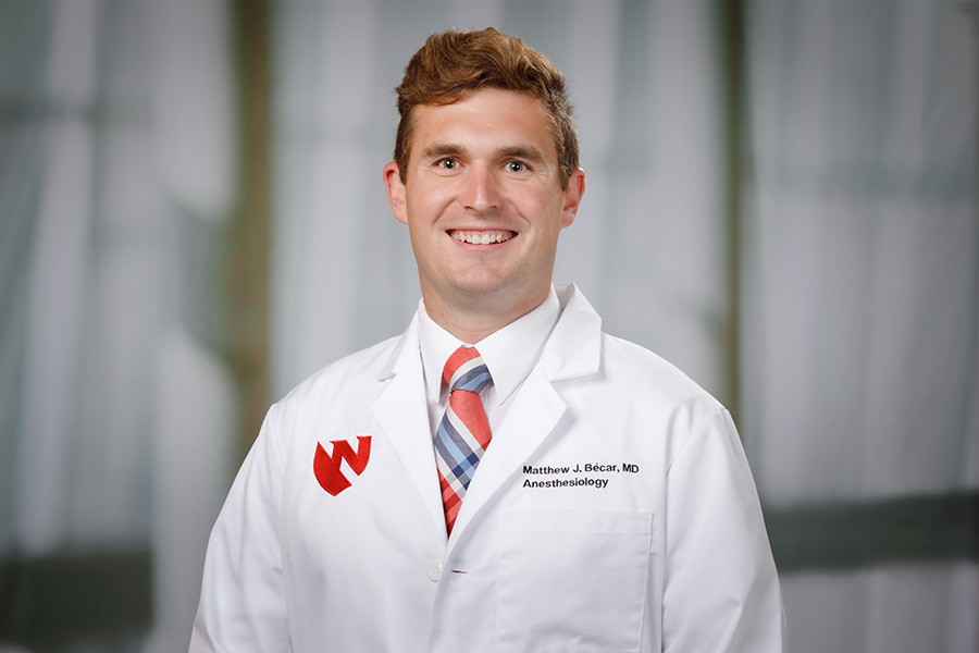 Matthew Becar, MD, headshot