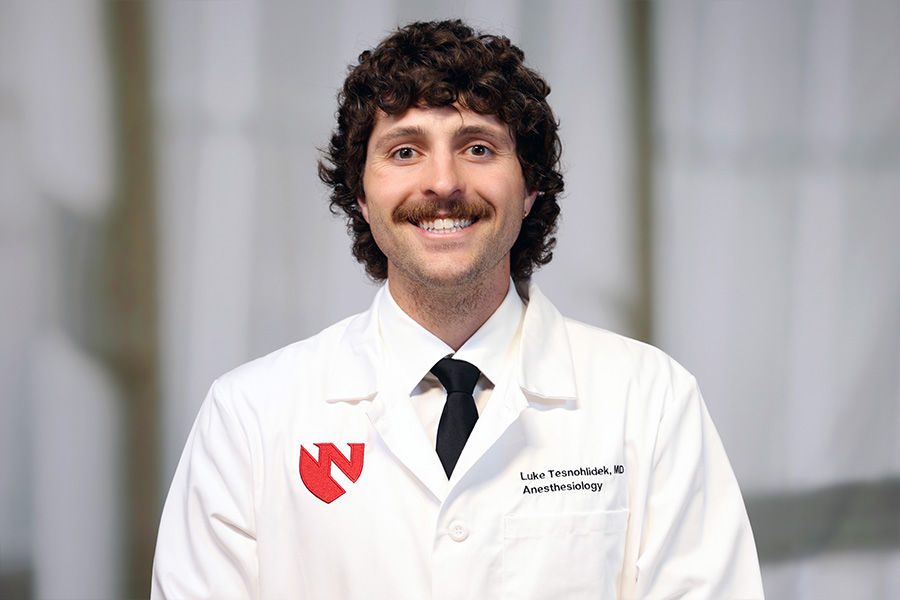 Lucas Tesnohlidek, MD, headshot
