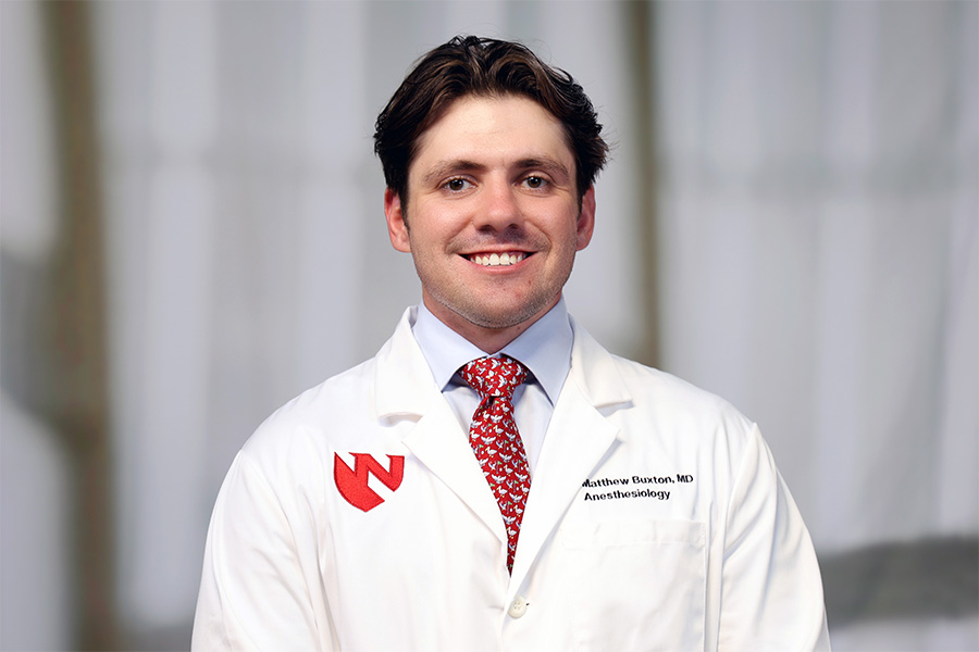 Matthew Buxton, MD, headshot