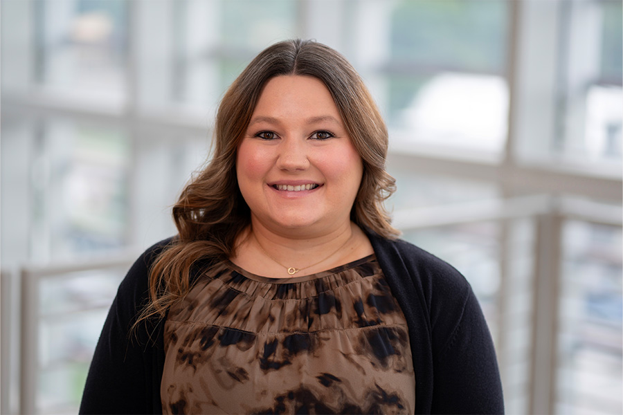 Lindsey Romero, CRNA, headshot