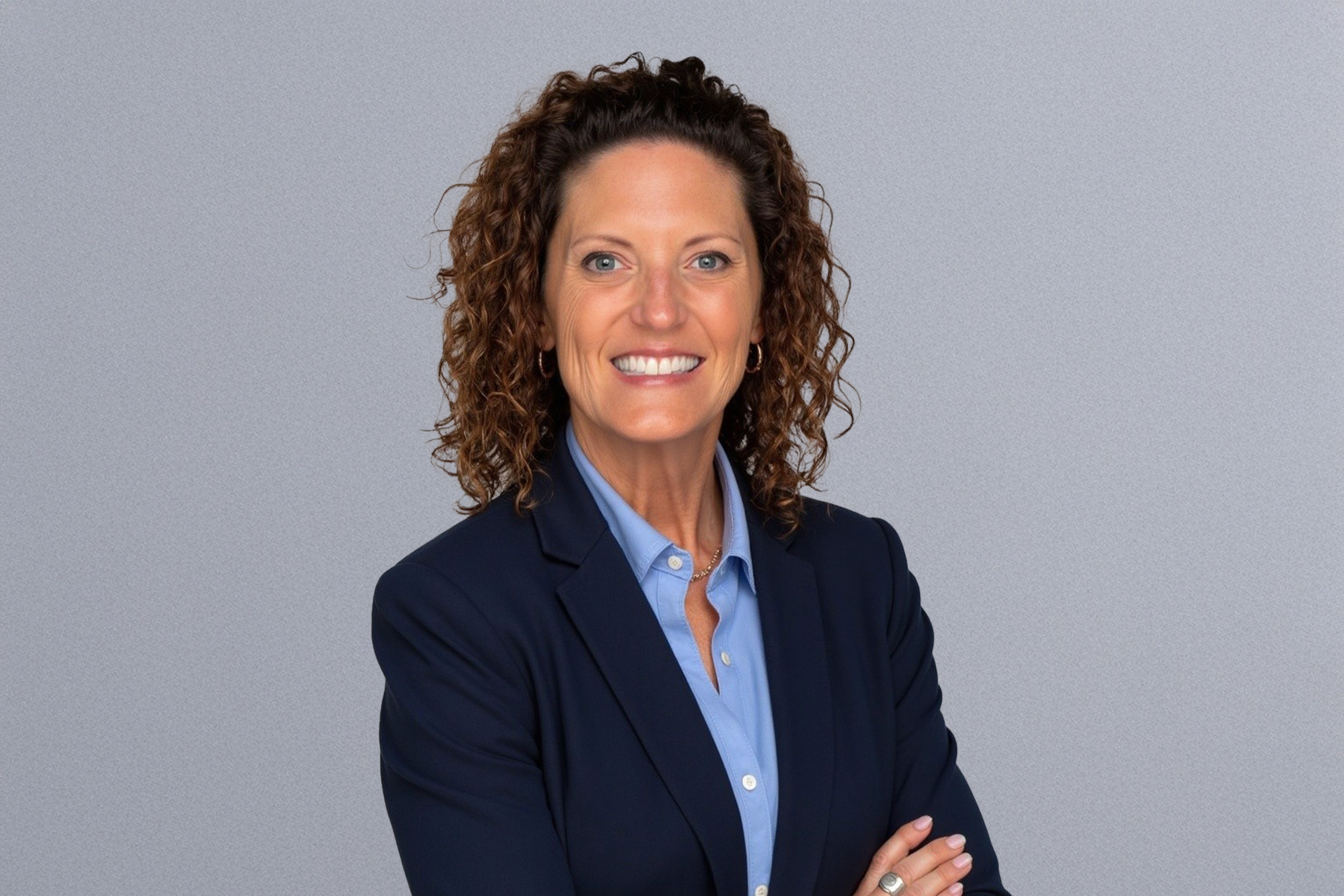 Head and Shoulders photo of Lori Scharff
