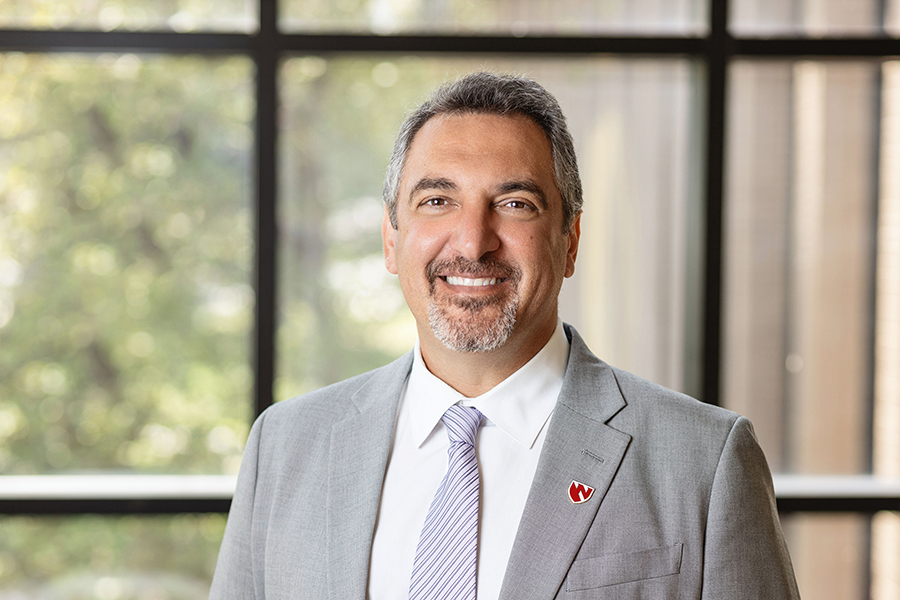 Amir Farhangpour, DDS