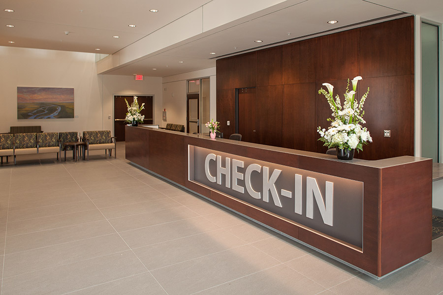 Check-in desk at the Truhlsen Eye Institute