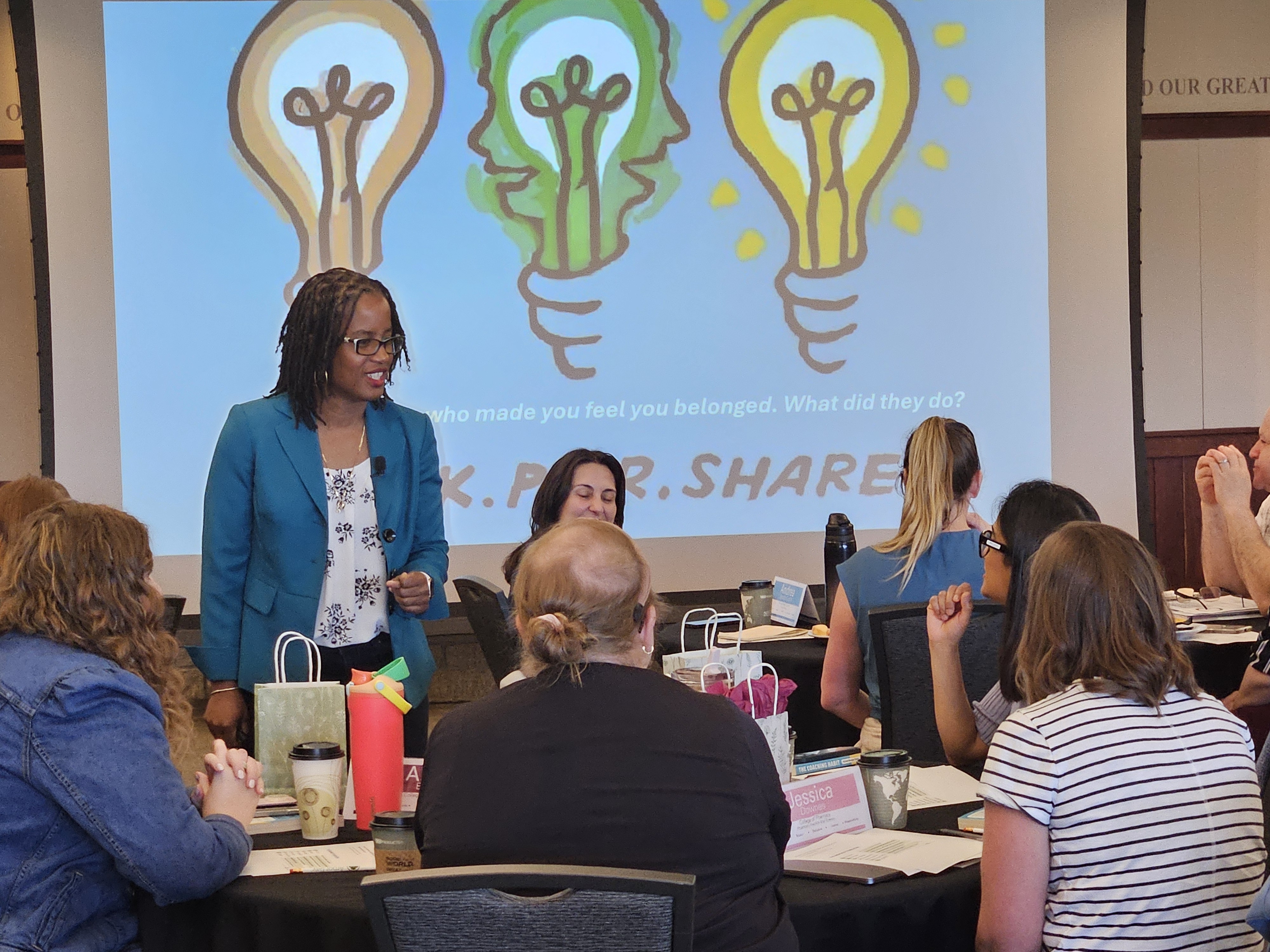 faculty member engaging in dialogue with a learner