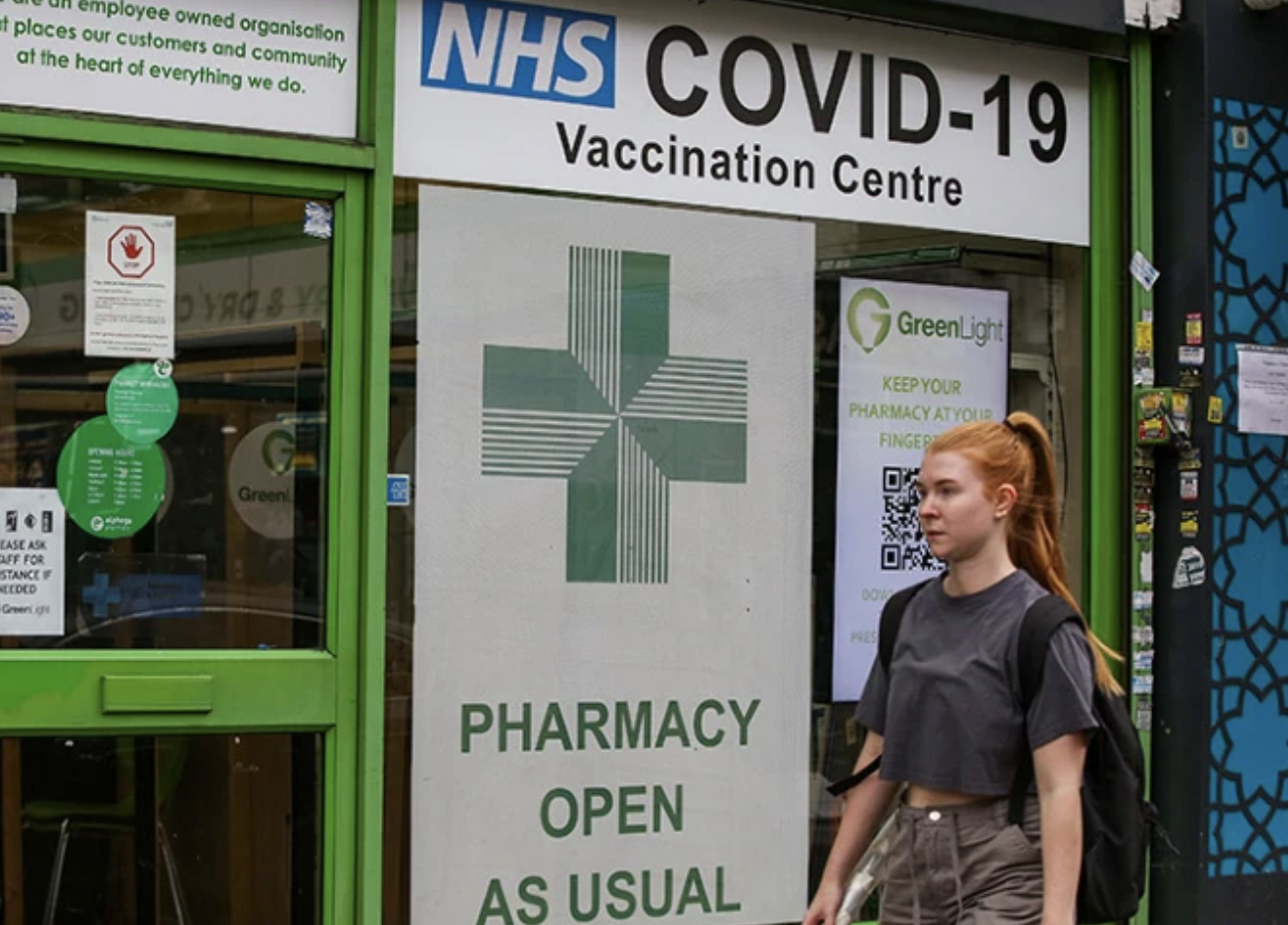 COVID boosters are back what scientists say about whether to get one