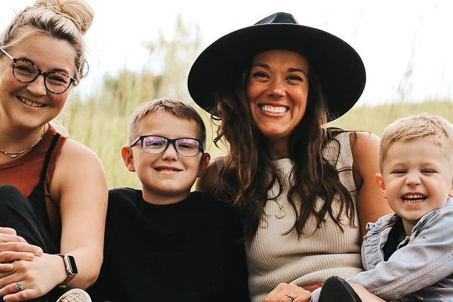 Mackenzie Dehmer with her family