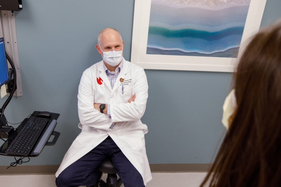 Dr. Eichele in UNMC's IBD Center