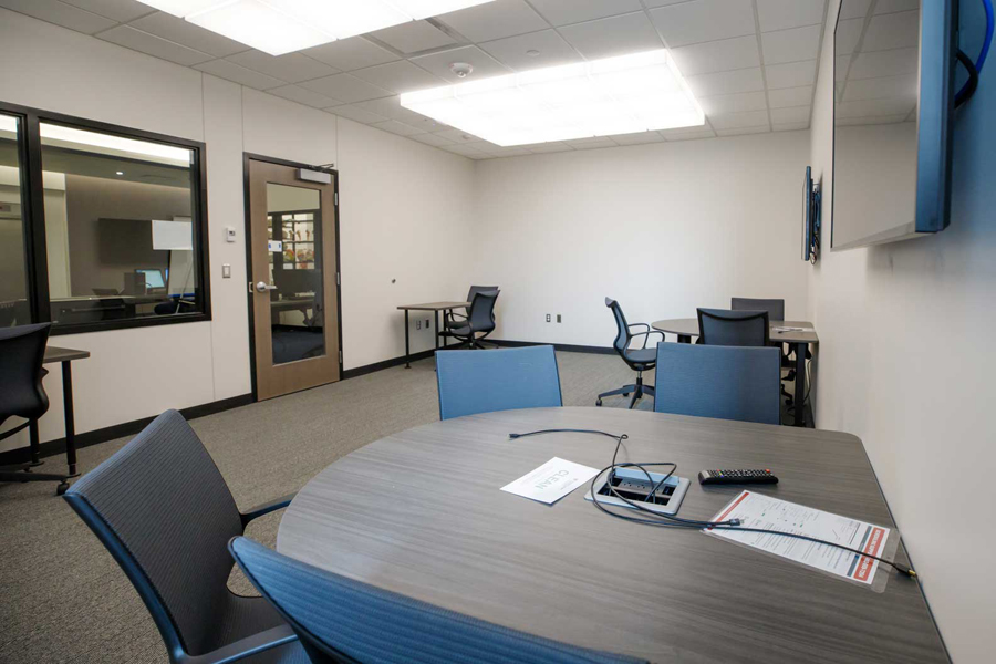 Writing Center with tables and chairs