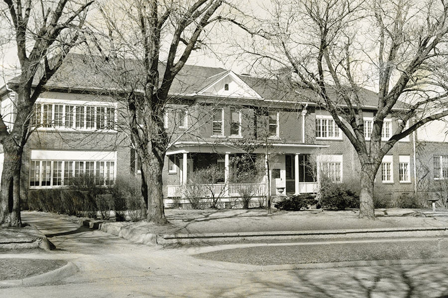Hattie Baker Home for Convalescing Crippled Children located at 2824 N. 28th Ave.