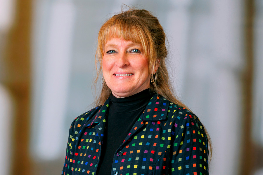 Denise Lynes