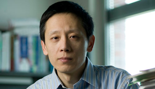 UNMC researcher Xu Luo, Ph.D., will be honored April 30 as a Distinguished Scientist.
