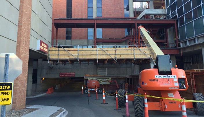 The skywalk will connect the Fred & Pamela Buffett Cancer Center to the Hixson-Lied building.
