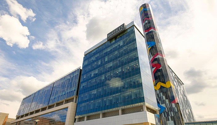 The Fred & Pamela Buffett Cancer Center.