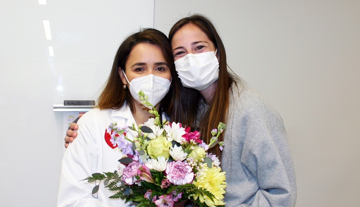 Luana Oliveira-Haas, DDS, MS, PhD, with Lotte Sjulin, dental student.