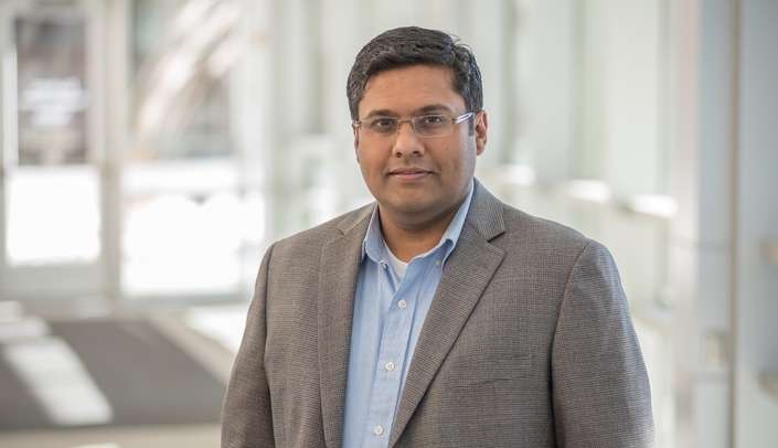 Vinai Thomas, PhD, associate professor in the UNMC Department of Pathology and Microbiology.