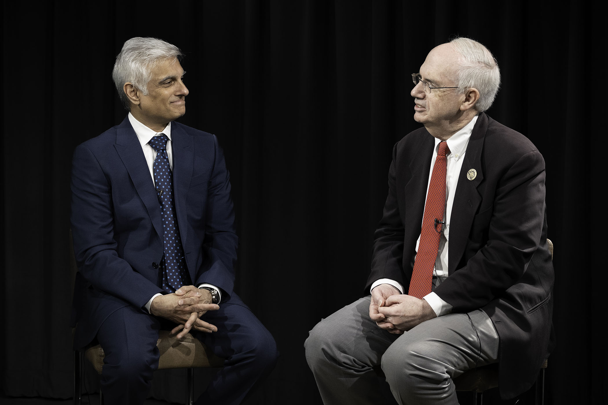 Sunil Hingorani&comma; MD&comma; PhD&comma; director of the Center of Excellence in Pancreatic Cancer at the Fred and Pamela Buffett Cancer Center&comma; and UNMC Chancellor Jeffrey P&period; Gold&comma; MD