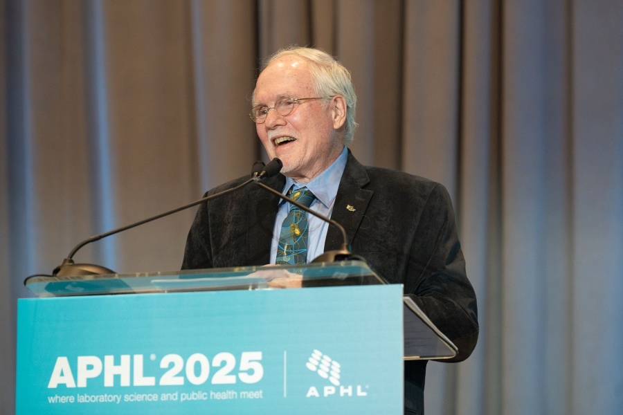 Dr. Iwen recognized for biosafety and biosecurity leadership