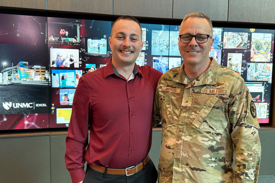 Brig. Gen. John Andrus, MD, visits UNMC