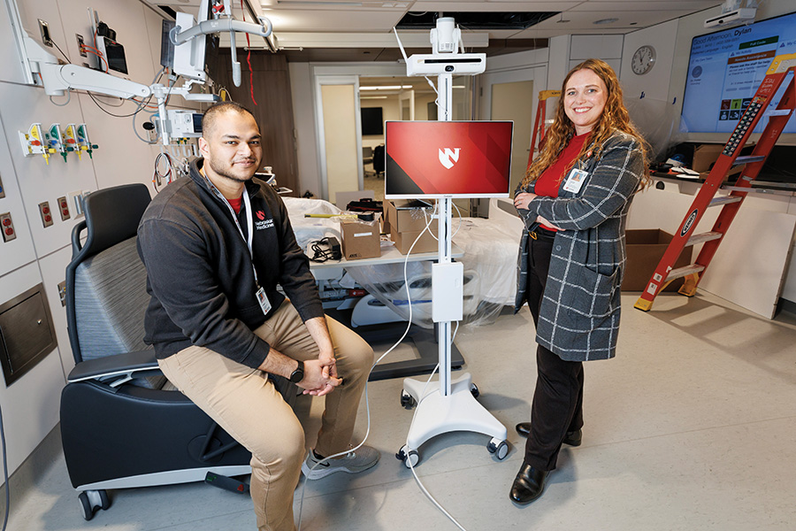 Bethany Lowndes, PhD, serves as the scientific director for the Innovation Design Unit. She often collaborates on inventions and innovation. Arnav Bhad, a business field engineer, often collaborates in the IDU.