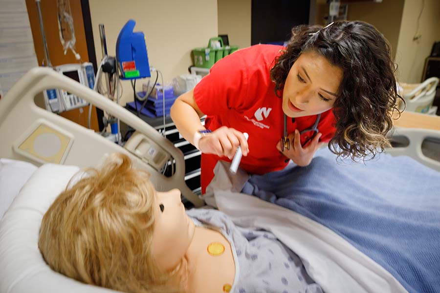Student in simulation