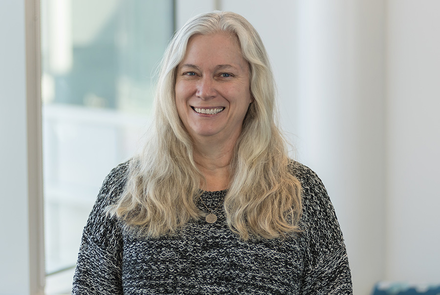 Leeza Struwe, PhD, MSN, RN