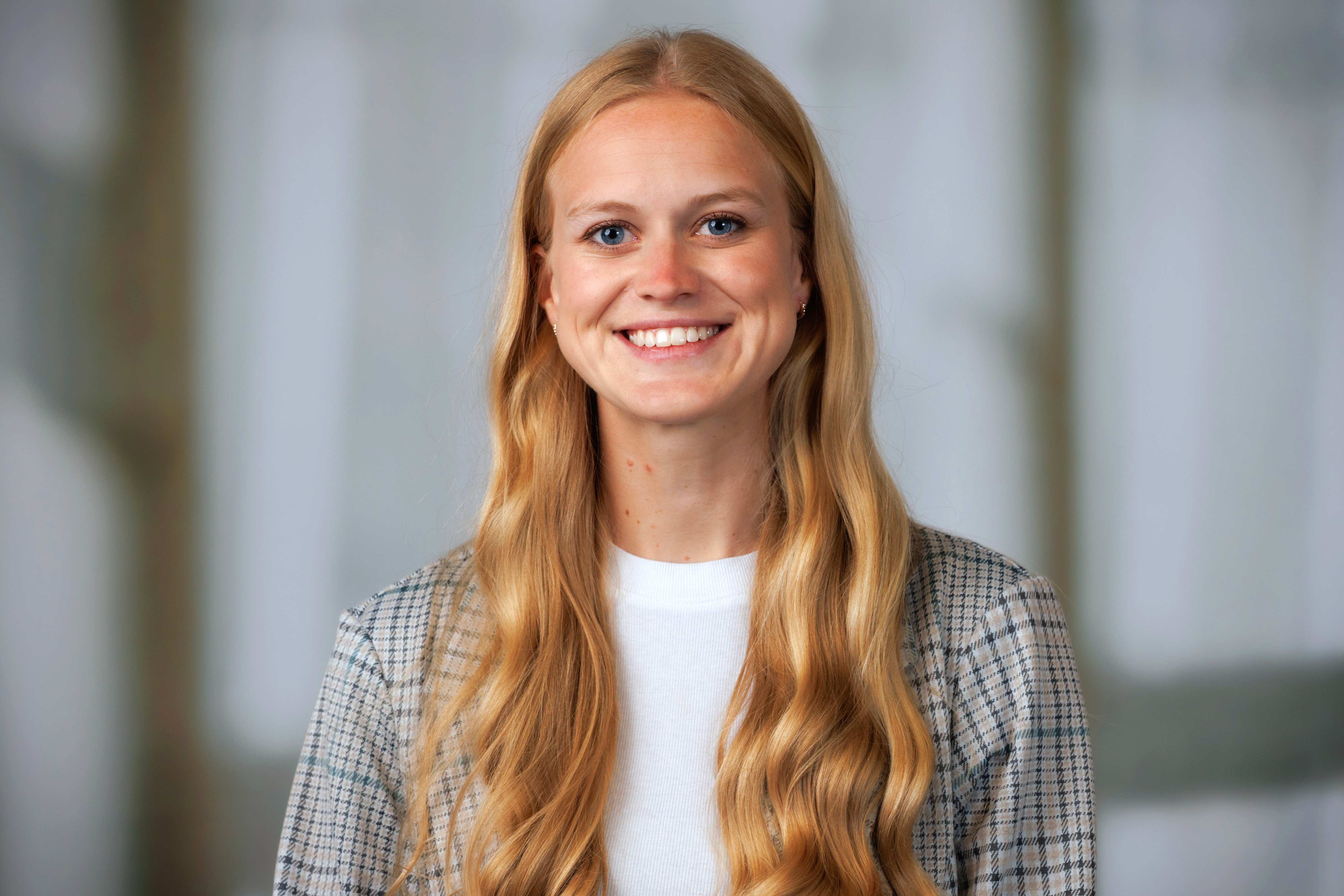 Macy Thonen, MD