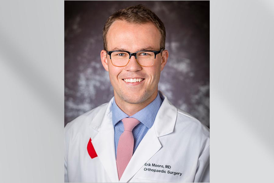 House Officer V Department of Orthopaedic Surgery & Rehabilitation