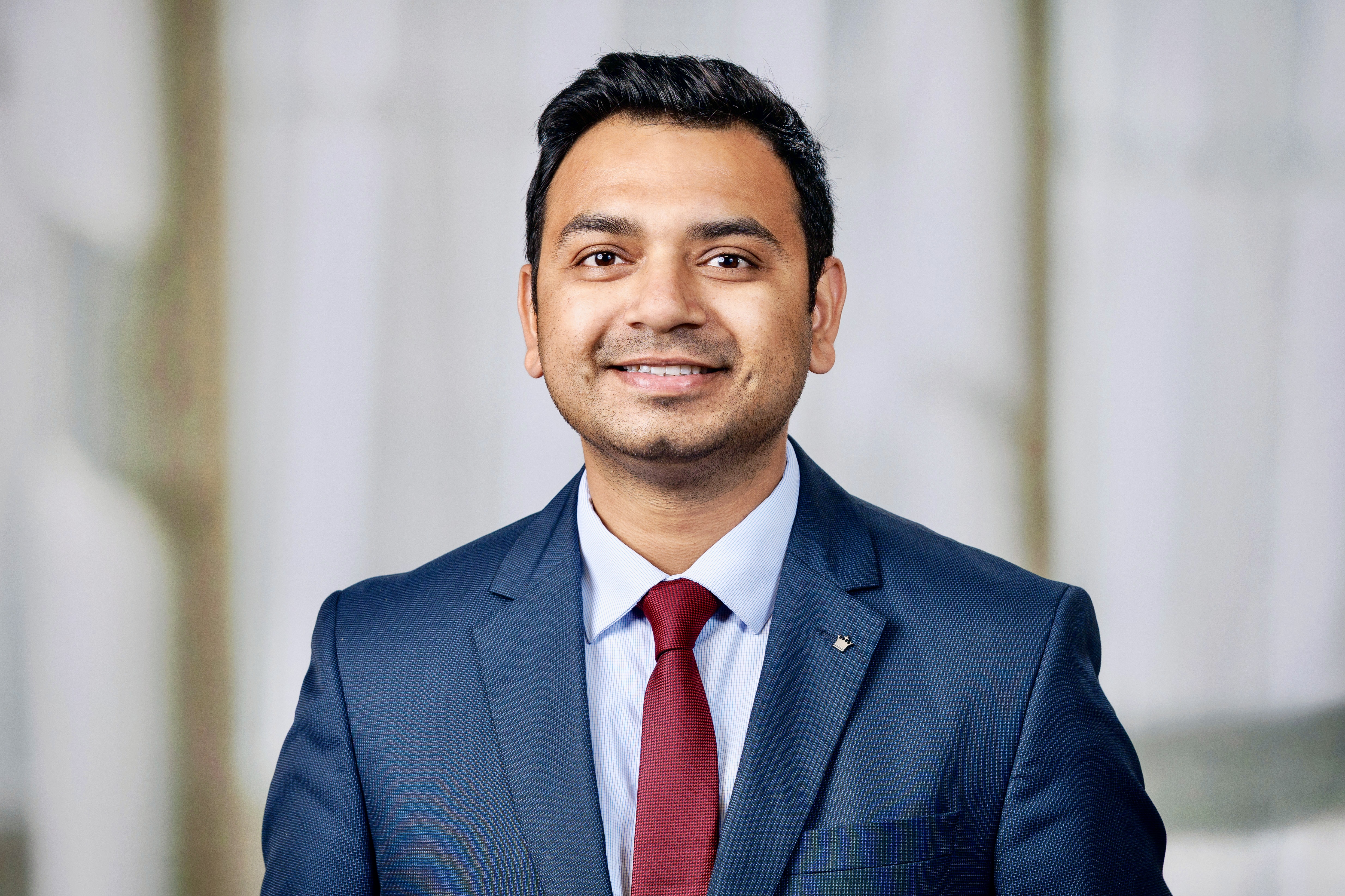 Instructor Vinay Shukla