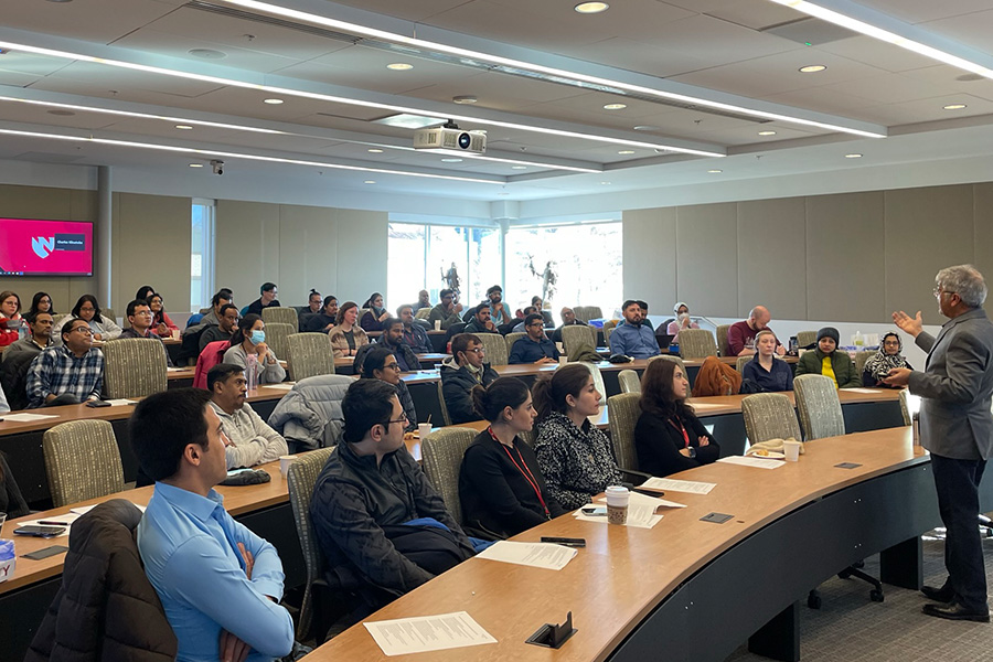 Postdocs attend seminar to build career skills