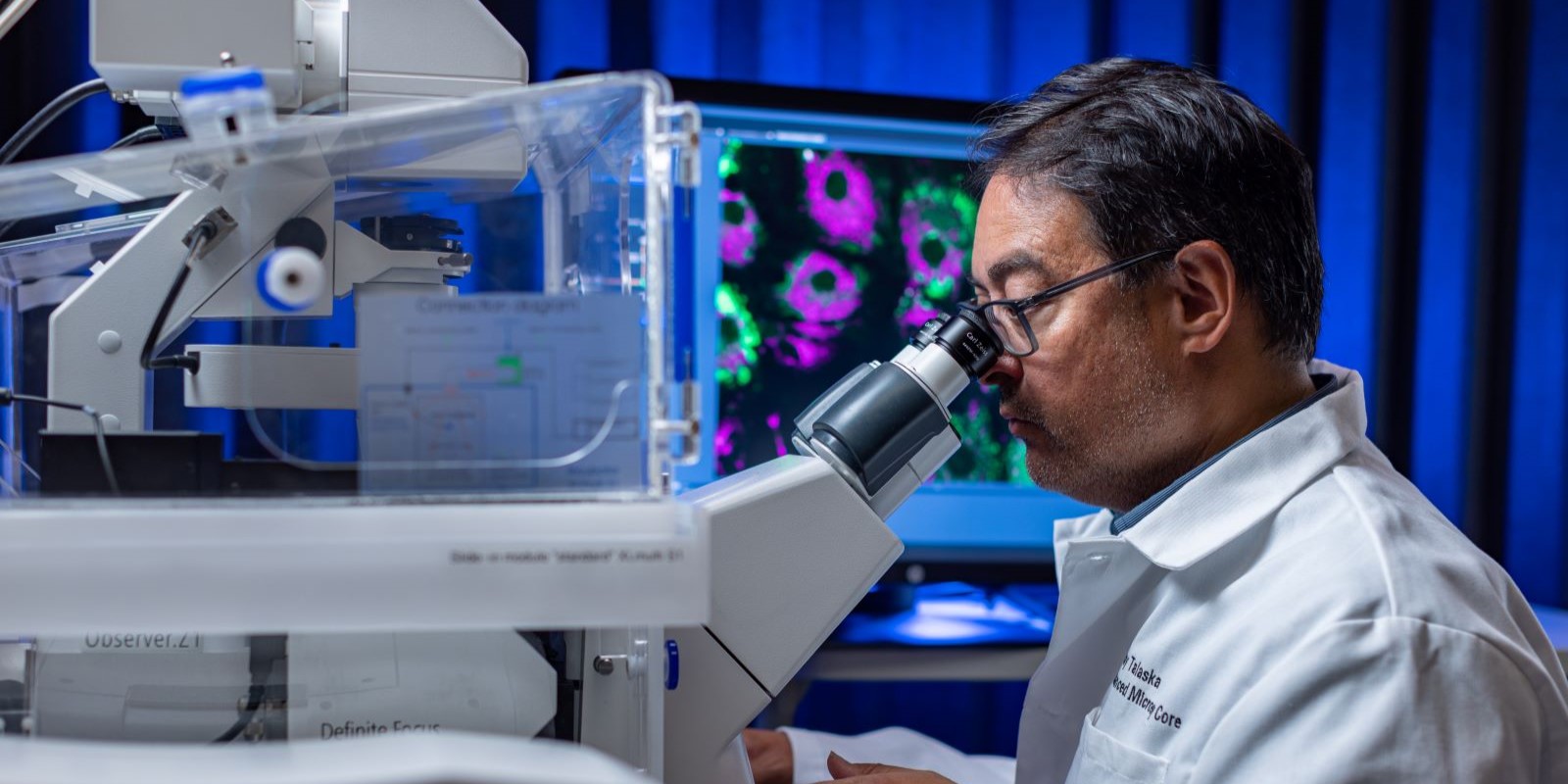 advanced-microscopy-large