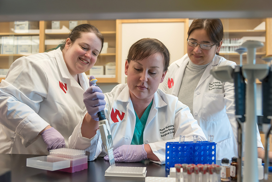 Dr. Keely Buesing and her lab team