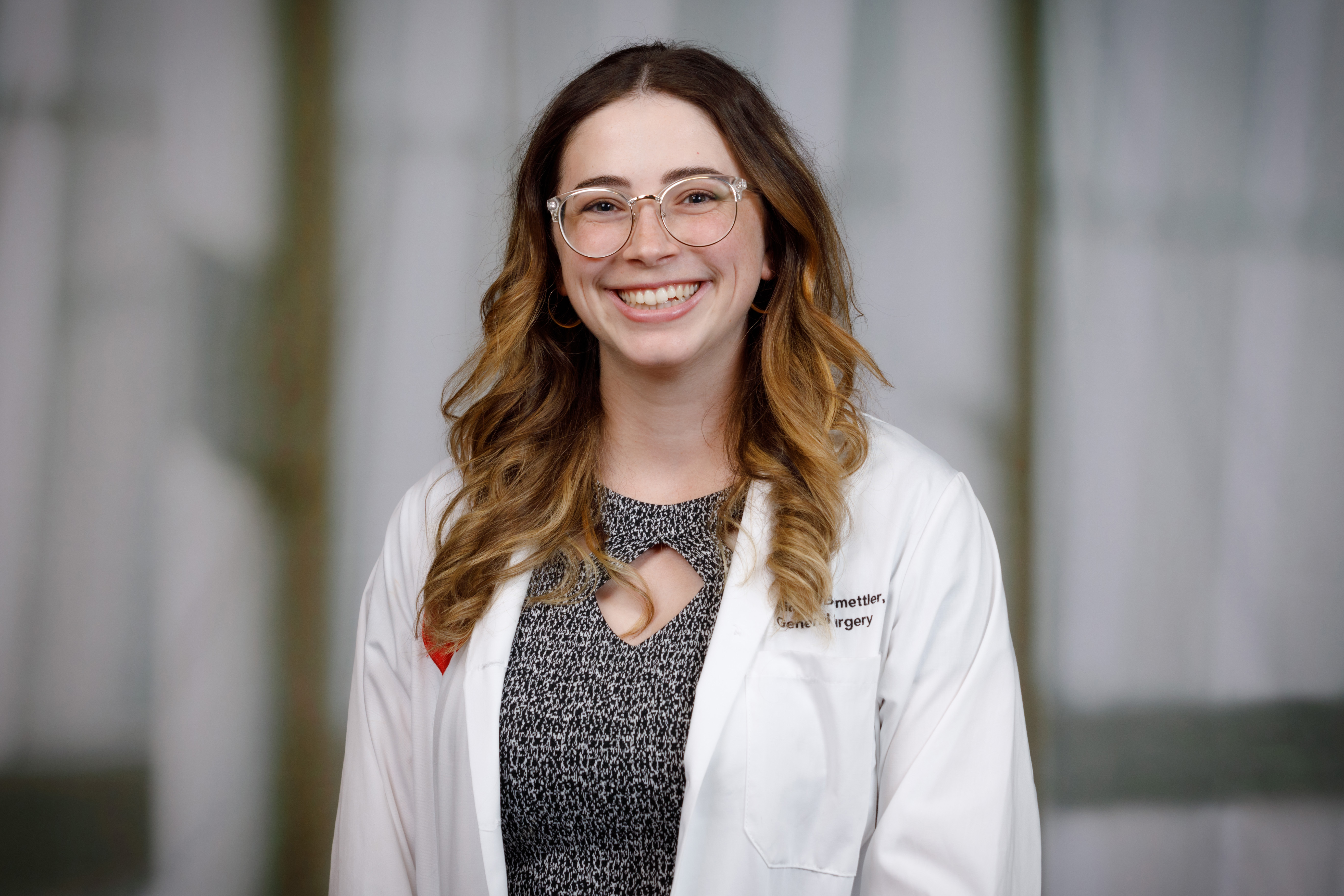 Dr. Nicolle Barmettler